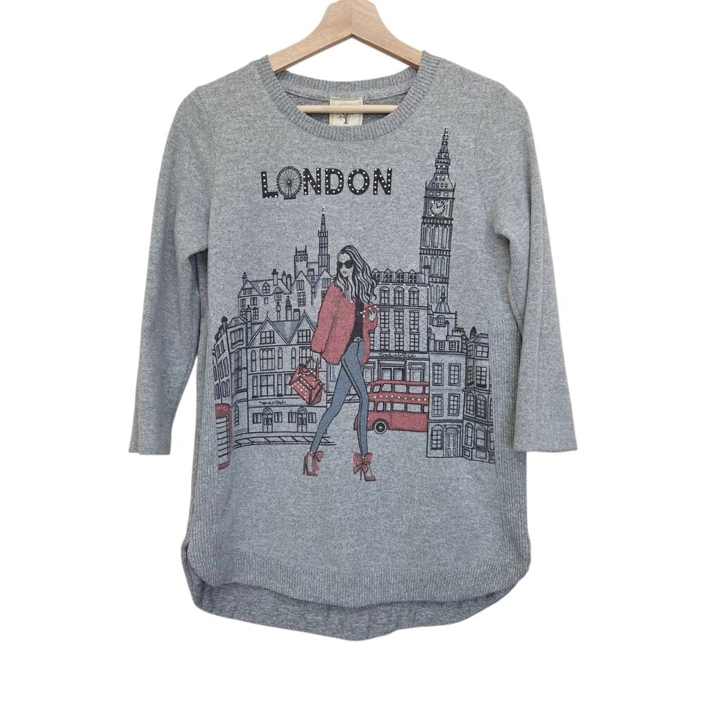 Colortree | London Shopping Graphic Print Sweater with Rhinestone Details Soft